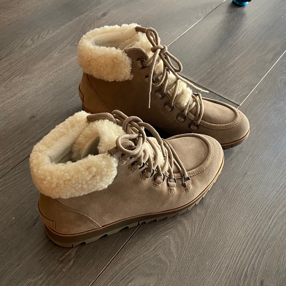Sorel Harlow LACE COZY Boots in Ash Brown- New - Picture 3 of 10